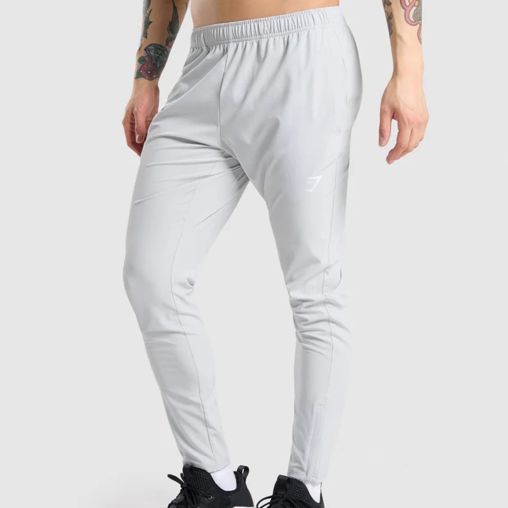 gymshark joggers men’s size medium light grey